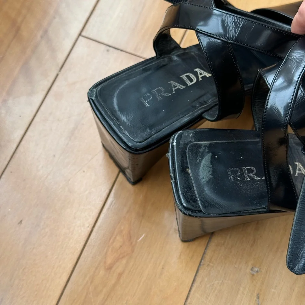 Prada Women's Glossy Black Sandals - Picture 5 of 8